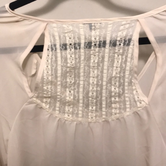 Sheer cream colored top - Picture 4 of 4